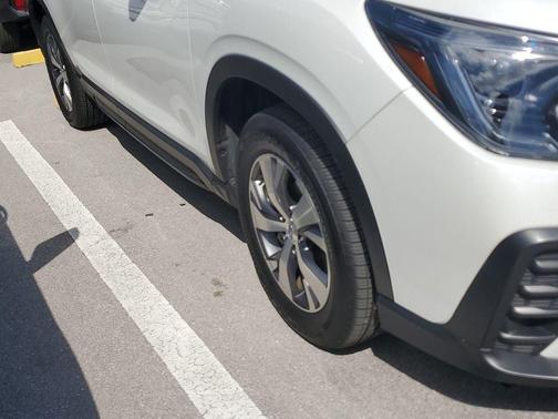 Crystal White Pearl 2023 Subaru Ascent Premium 8-Passenger