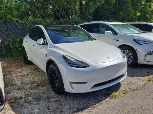2023 Tesla Model Y Long Range Dual Motor All-Wheel Drive
