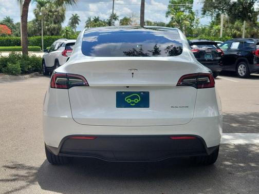 2023 Tesla Model Y Long Range Dual Motor All-Wheel Drive