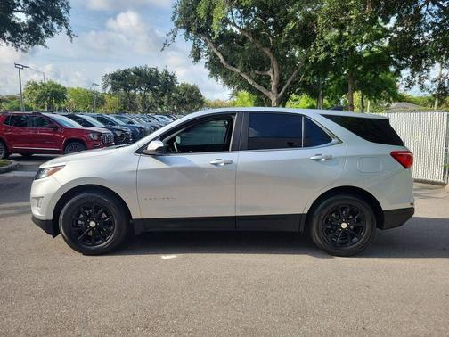 Silver Ice Metallic 2021 Chevrolet Equinox 1LT