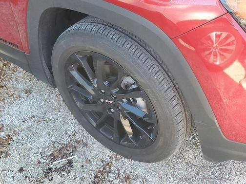 Volcanic Red Tintcoat 2023 GMC Terrain SLT