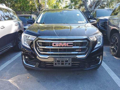 2023 GMC Terrain AWD AT4
