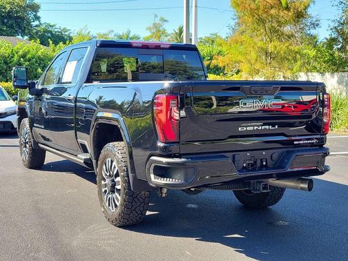 2025 GMC Sierra 2500 Denali Ultimate
