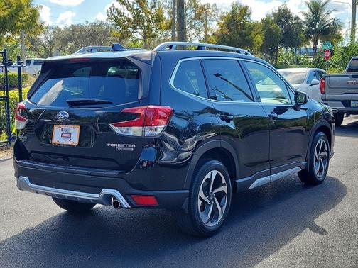 2023 Subaru Forester Touring
