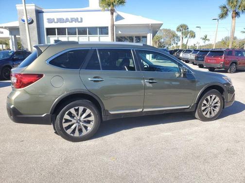 2019 Subaru Outback 3.6R Touring