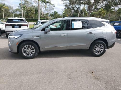 2024 Buick Enclave Essence FWD