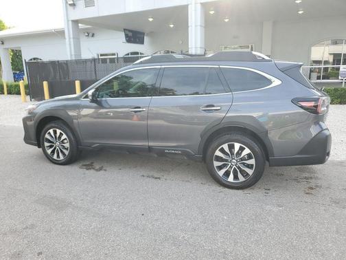 Magnetite Gray Metallic 2024 Subaru Outback Touring XT