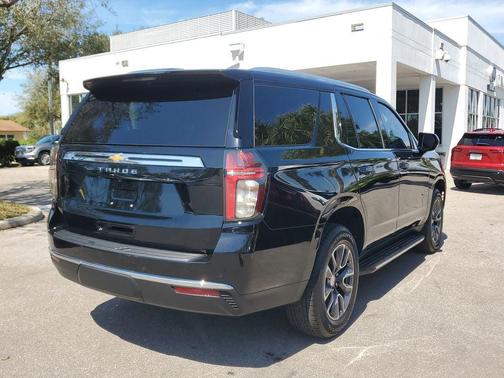 2022 Chevrolet Tahoe LS