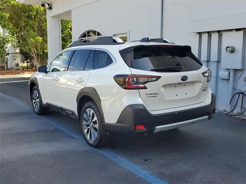 2023 Subaru Outback Touring