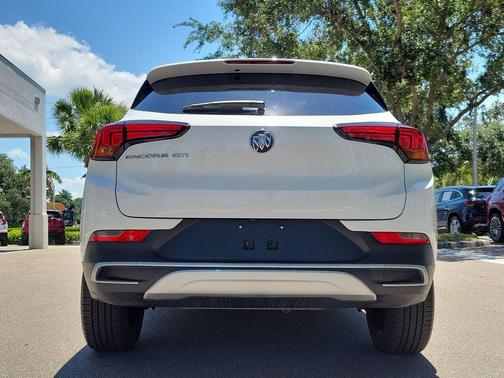 Summit White 2023 Buick Encore GX Select