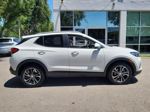 Summit White 2023 Buick Encore GX Select