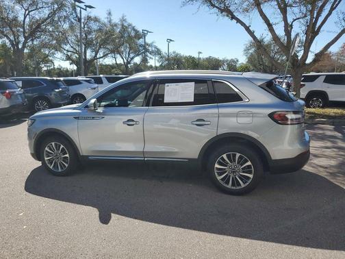 2022 Lincoln Nautilus Reserve