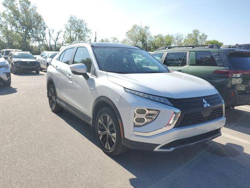 White Diamond 2022 Mitsubishi Eclipse Cross SEL