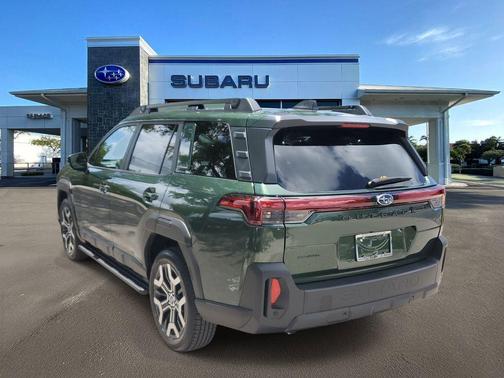 Deep Emerald Green Pearl 2026 Subaru Outback Touring XT