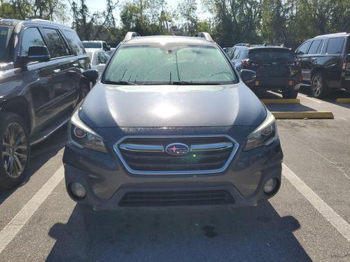 Magnetite Gray Metallic 2019 Subaru Outback 2.5i Premium