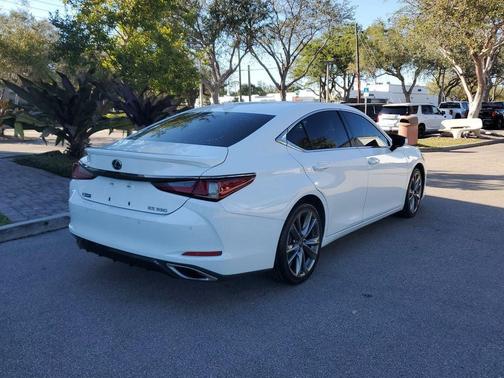 2019 Lexus ES 350 F Sport