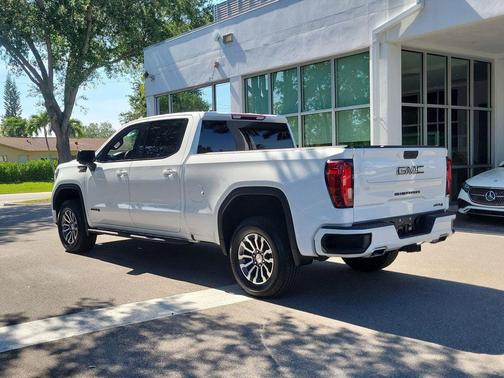 Summit White 2021 GMC Sierra 1500 AT4