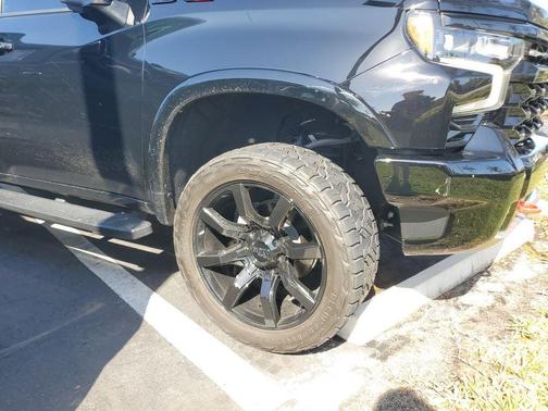 2024 Chevrolet Silverado 1500 ZR2