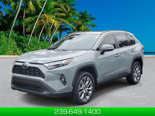 2022 Toyota RAV4 XLE Premium