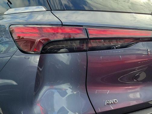 2024 INFINITI QX60 SENSORY