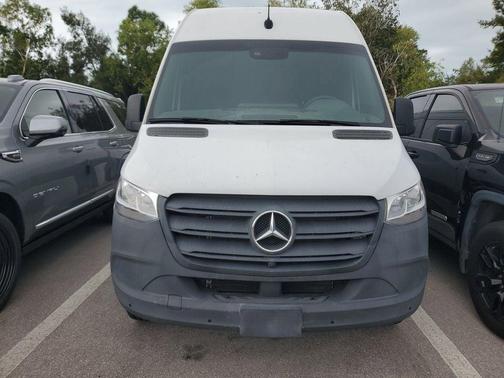 2023 Mercedes-Benz Sprinter 2500 Standard Roof