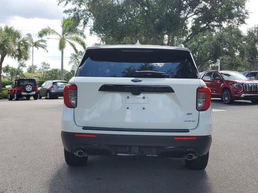 STAR WHITE MET TRI-COAT 2022 Ford Explorer ST-Line