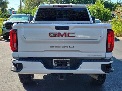 2020 GMC Sierra 2500 Denali