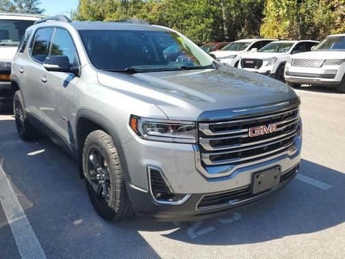 2023 GMC Acadia AWD AT4