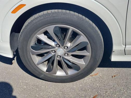 2022 Buick Encore GX Select