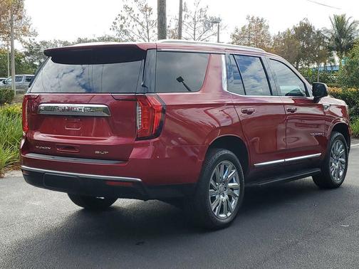 2021 GMC Yukon SLT