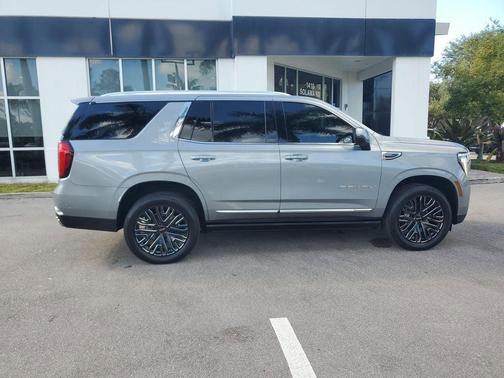 2025 GMC Yukon Denali