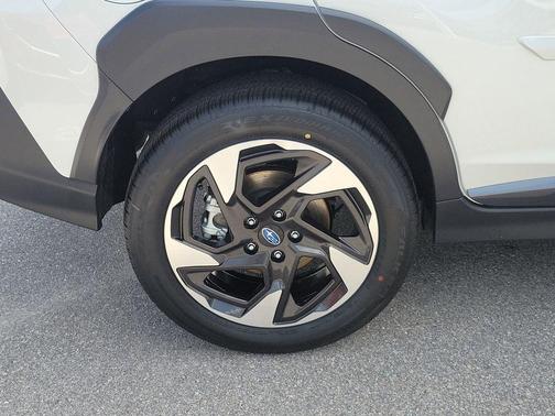 Crystal White Pearl 2026 Subaru Crosstrek Limited