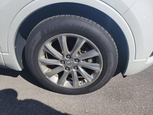2020 Buick Envision FWD Essence
