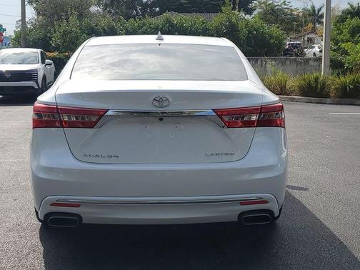 2016 Toyota Avalon Limited