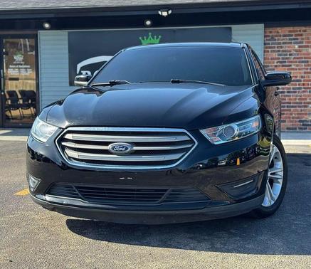 2016 Ford Taurus SEL