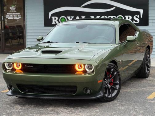 2022 Dodge Challenger R/T Scat Pack