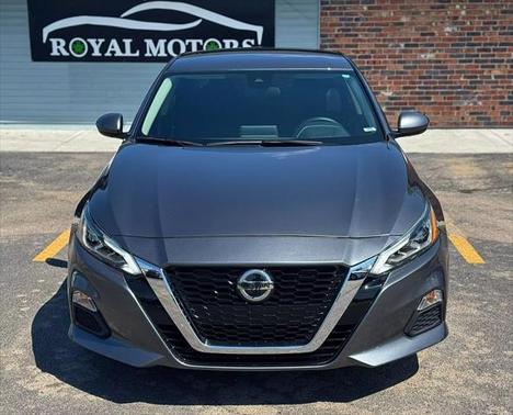 2022 Nissan Altima 2.5 SV