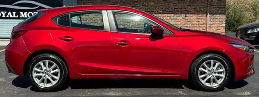 2018 Mazda Mazda3 Sport