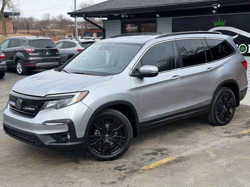 2022 Honda Pilot AWD Special Edition