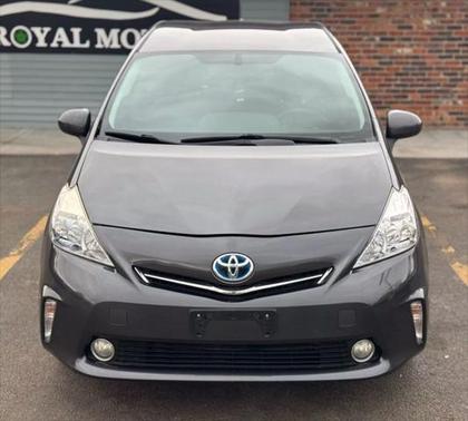 2014 Toyota Prius v Two