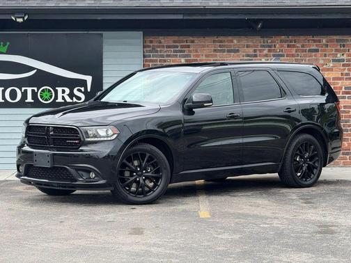 Brilliant Black Crystal Pearlcoat 2016 Dodge Durango R/T