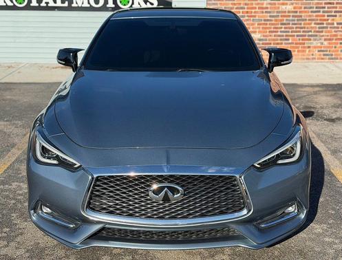 2017 INFINITI Q60 3.0t Red Sport 400