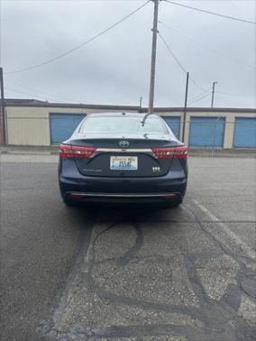 2018 Toyota Avalon Hybrid XLE Premium