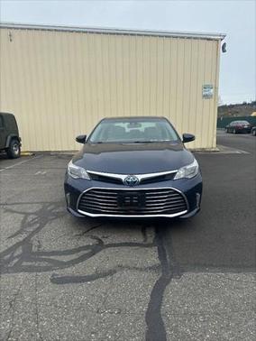 2018 Toyota Avalon Hybrid XLE Premium