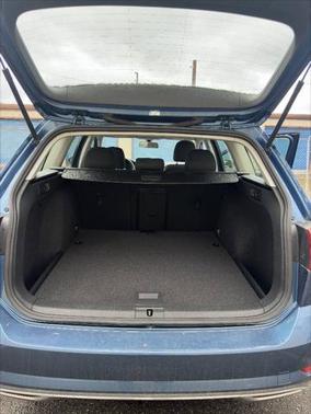 2019 Volkswagen Golf SportWagen TSI S