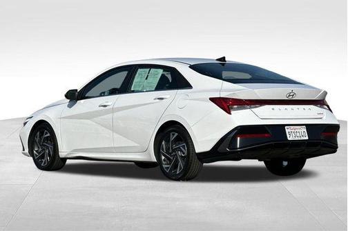 Serenity White 2025 Hyundai ELANTRA Limited