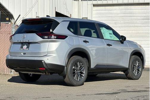 2025 Nissan Rogue S