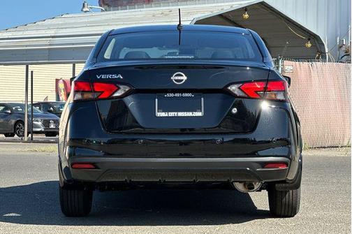 2025 Nissan Versa 1.6 S