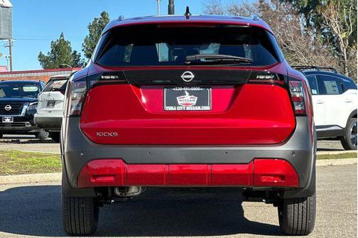 2026 Nissan Kicks SV