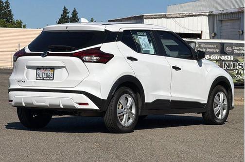 Fresh Powder 2021 Nissan Kicks S